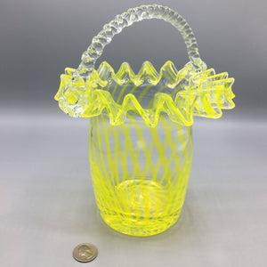 Vintage Italian Yellow Art Glass Basket Basket Vintage 