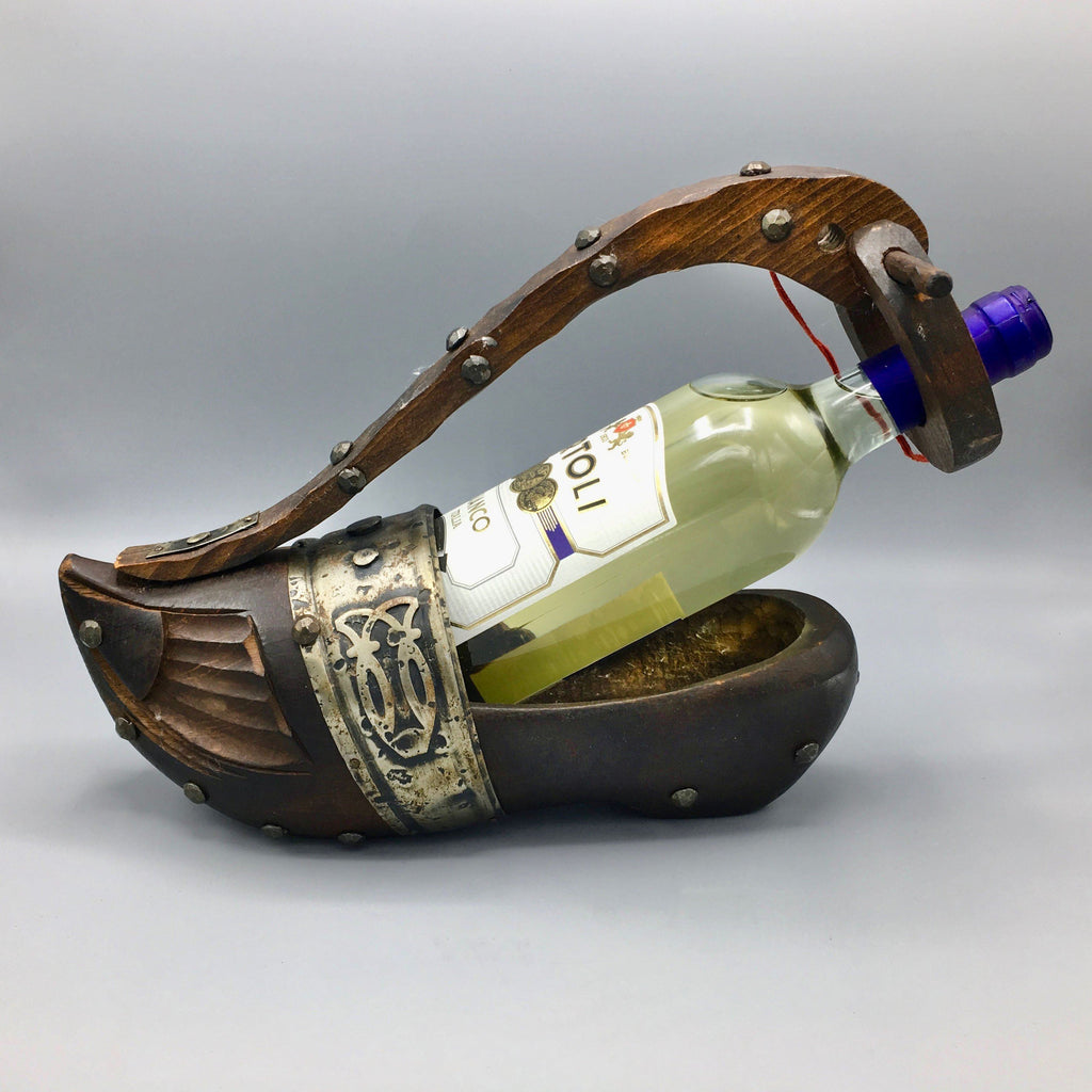 Shoe wine bottle clearance holder