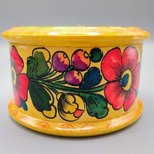 Russian Hand Carved Lidded Box Polkhov Maidansky Folk Art Box Vintage 